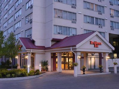 By Marriott Canada Hotel London